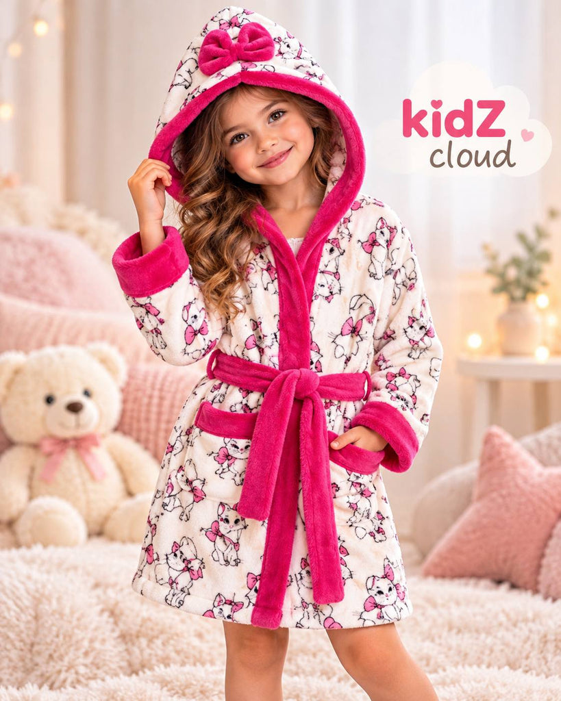 روب قطيفة شتوي ابيض كيتي