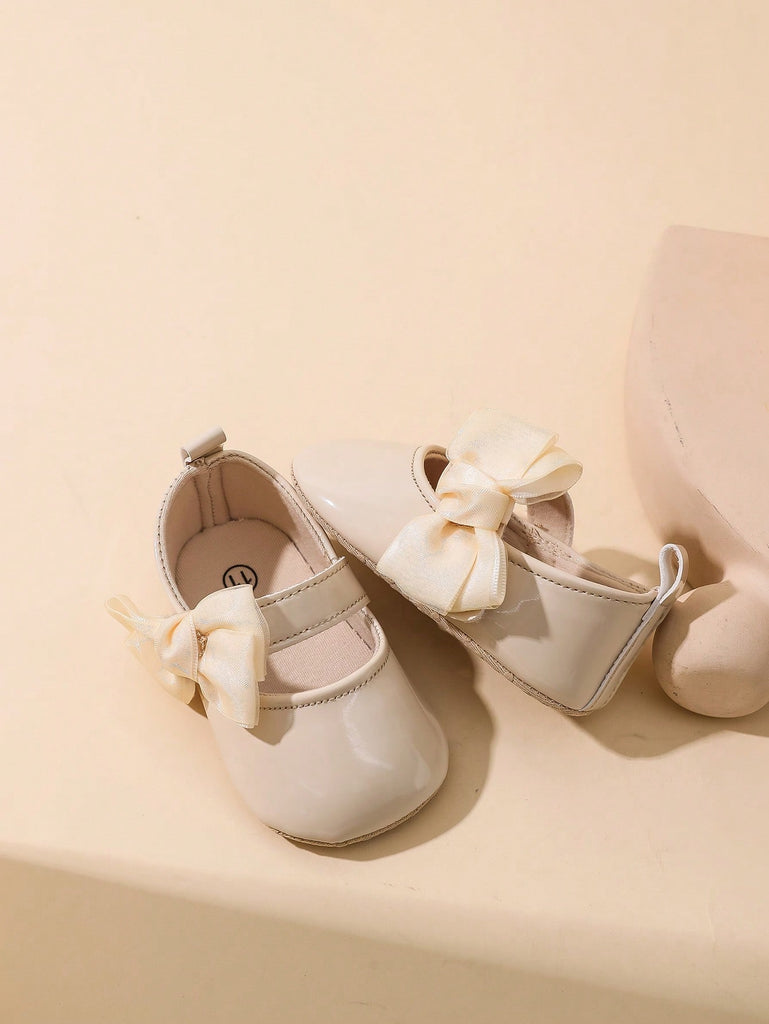 shein beige vernis ballerina