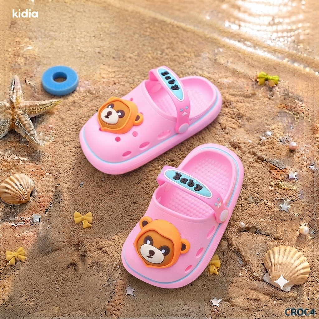 Crocs- pink- bear face