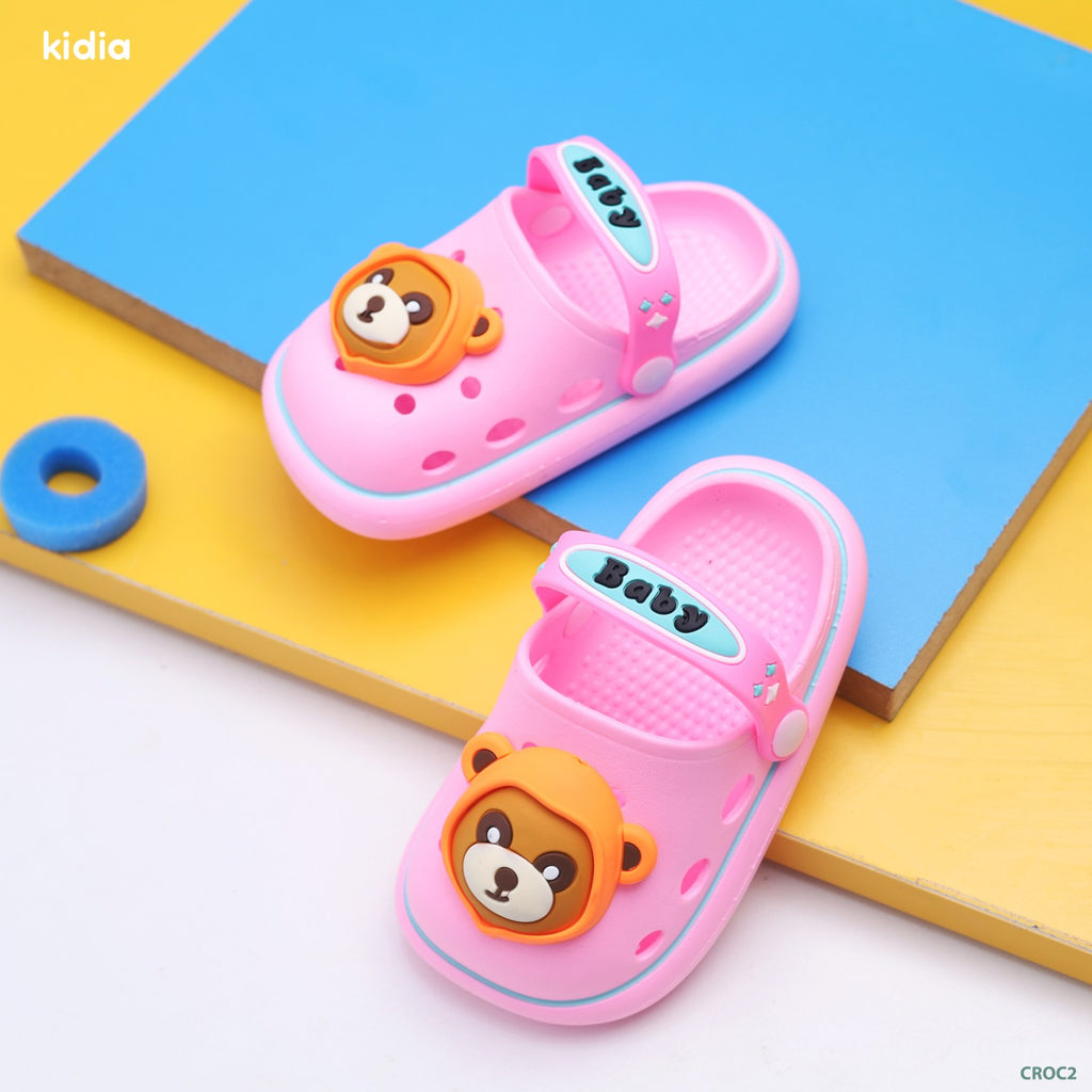 Crocs- pink- bear face