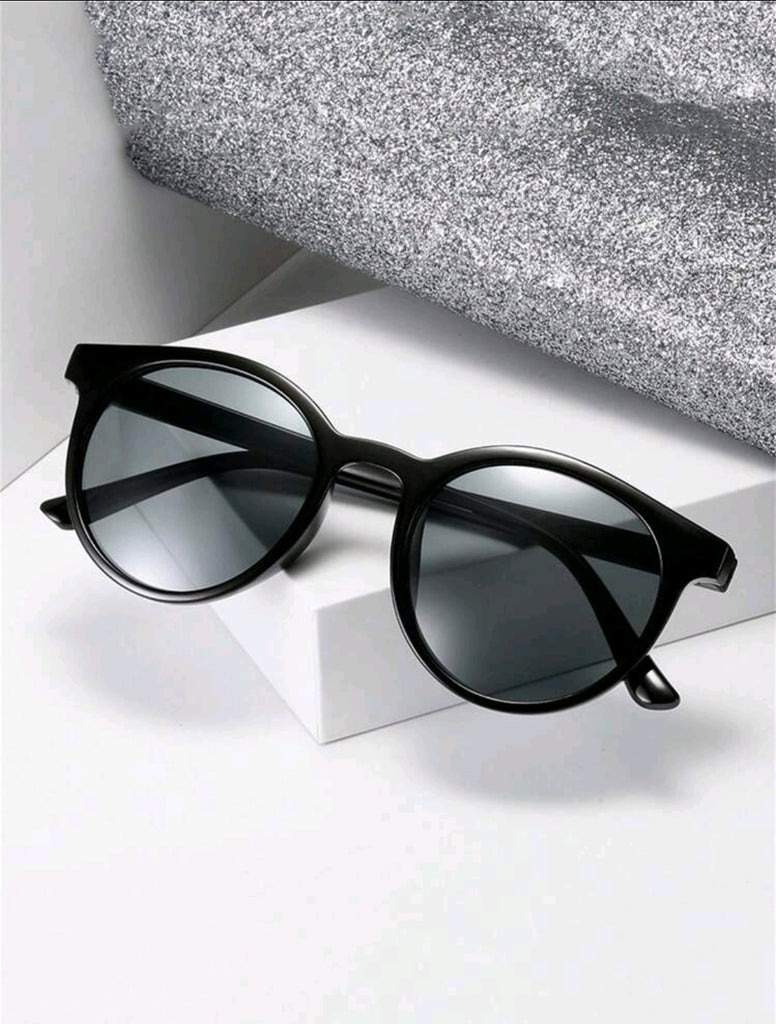 Shein boys' simple black sunglasses